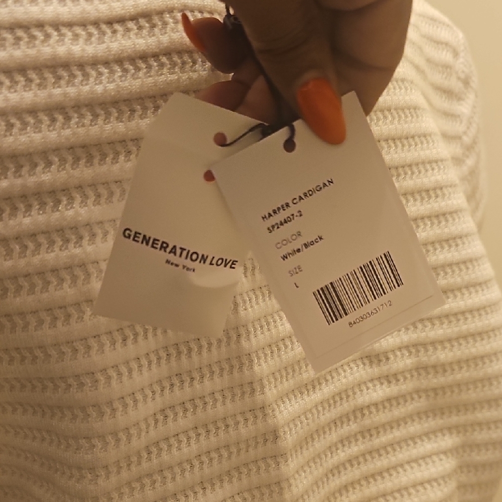 Generation Love White Textured Harper Cardigan - Picture 3 of 3